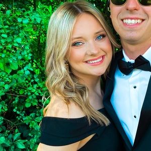 Meet your Posher, Kira